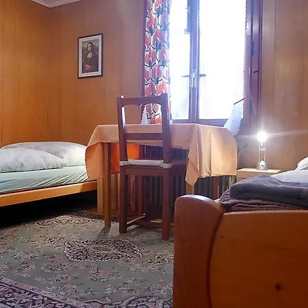 Sleeps 8 Wifi Apartmán